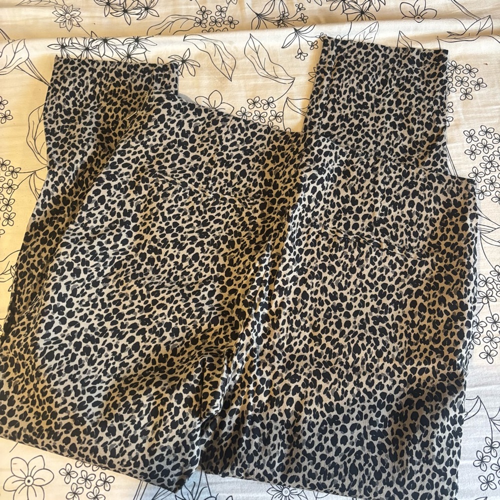 Leopard pants - Picture 7 of 7